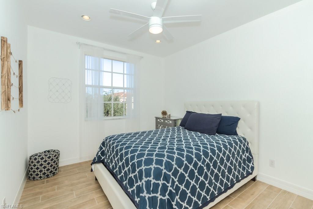 SATURNIA LAKES - Residential