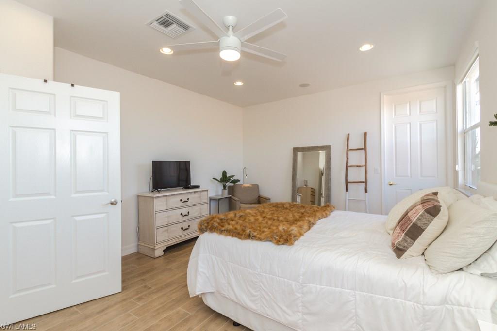 SATURNIA LAKES - Residential