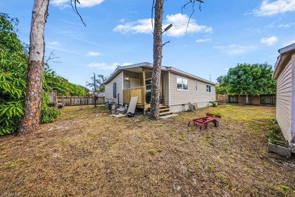 SUNCOAST ESTATE - Residential