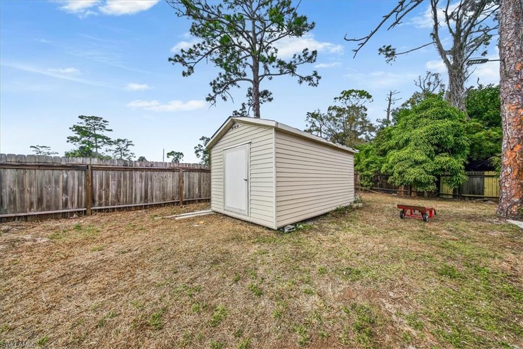 SUNCOAST ESTATE - Residential