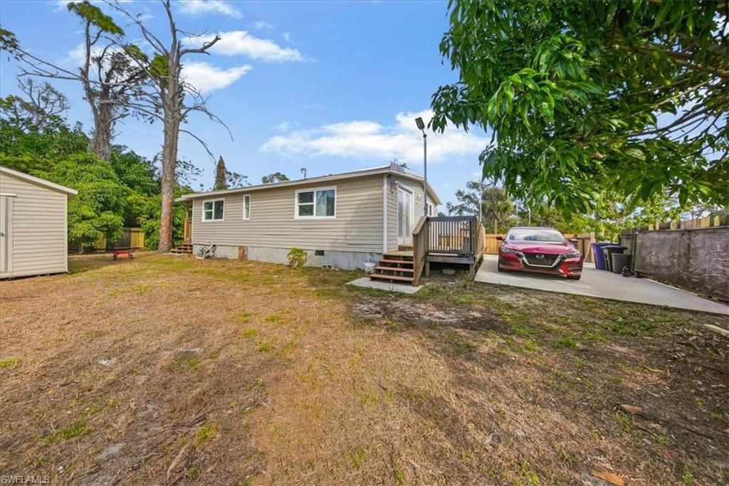 SUNCOAST ESTATE - Residential