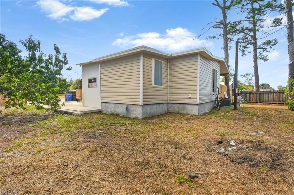 SUNCOAST ESTATE - Residential