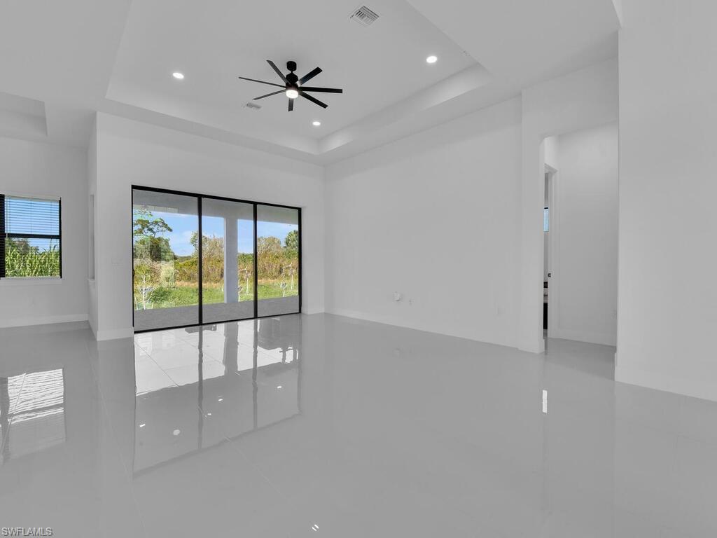 BUCKINGHAM - Residential