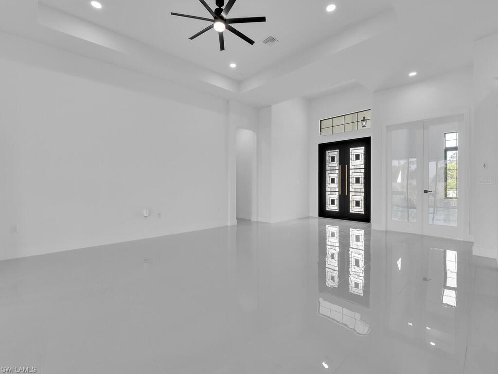 BUCKINGHAM - Residential