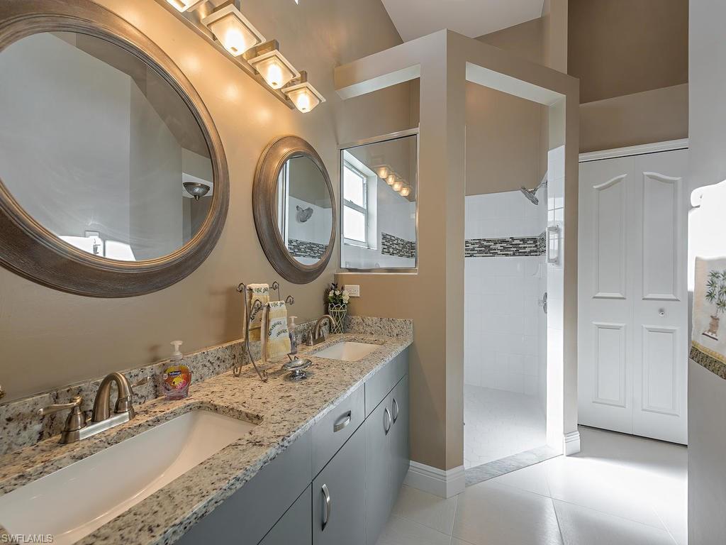 MARKER LAKE VILLAS - Residential