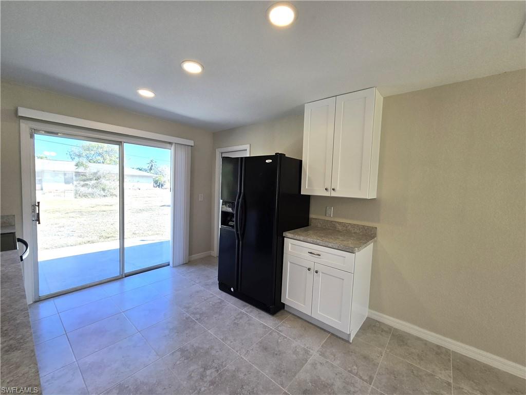 PARADISE SHORES - Residential