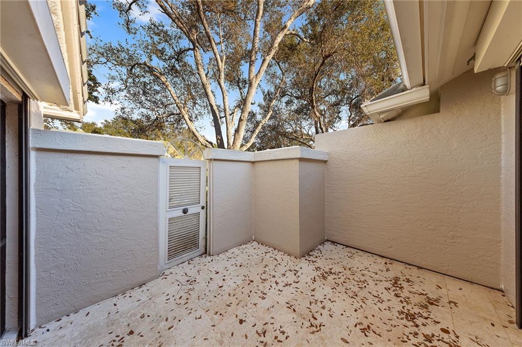 ARBOR TRACE - Residential