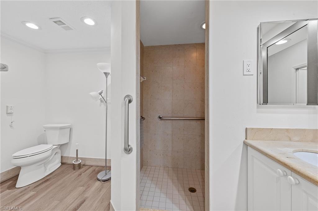 ARBOR TRACE - Residential