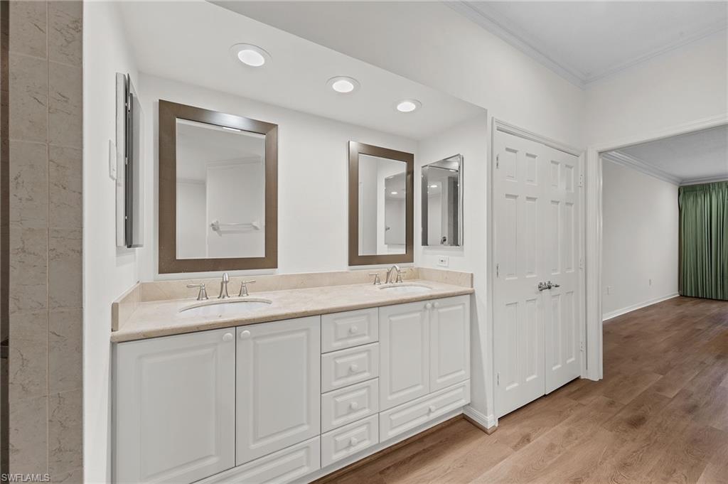 ARBOR TRACE - Residential