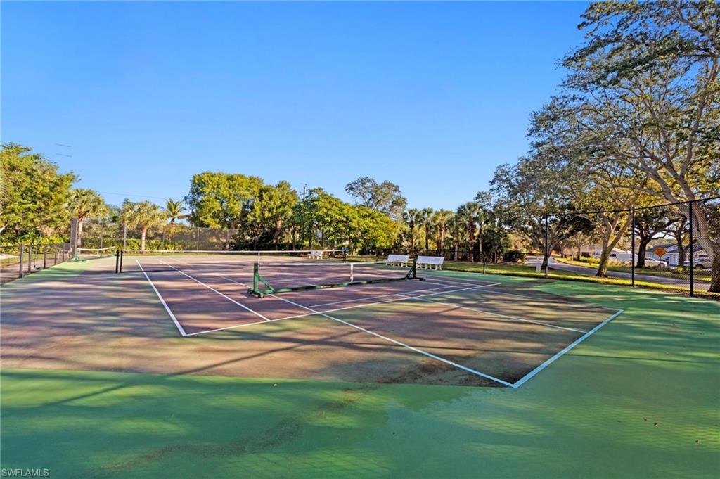 ARBOR TRACE - Residential