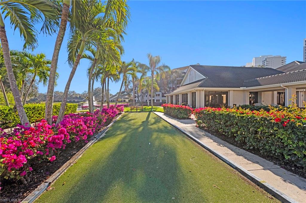 ARBOR TRACE - Residential