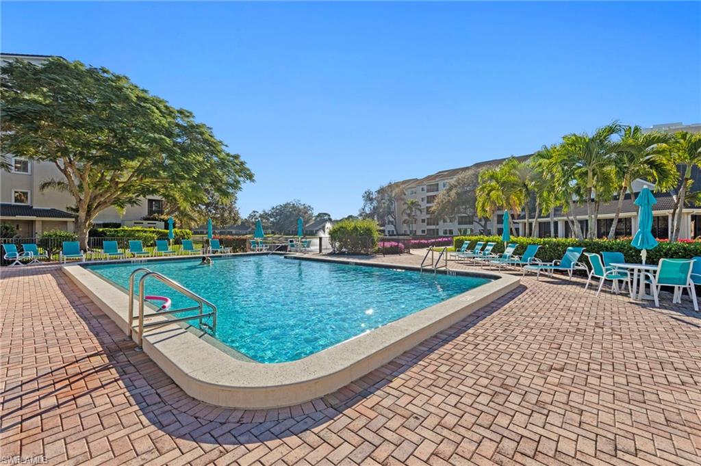 ARBOR TRACE - Residential