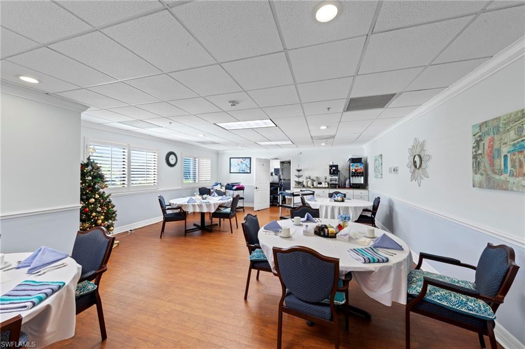 ARBOR TRACE - Residential