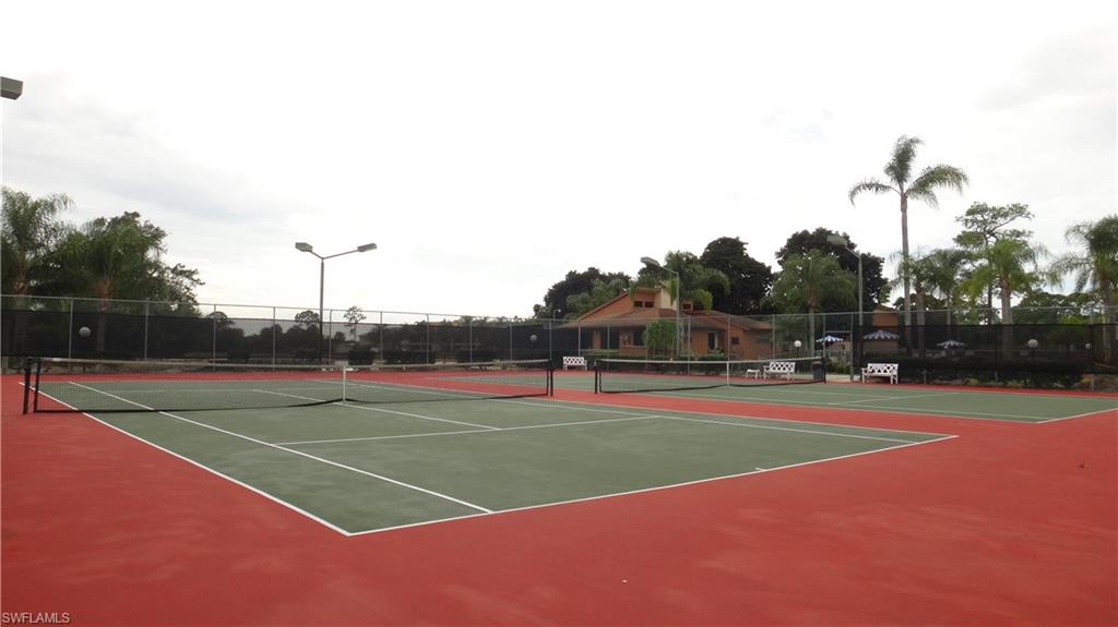 PALM LAKES - Residential