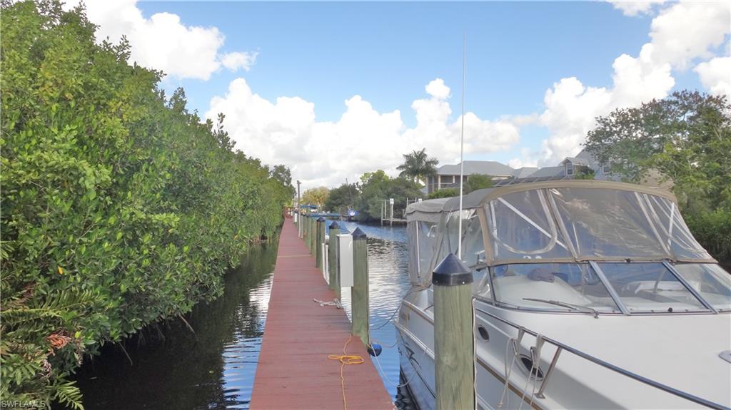 PALM LAKES - Residential