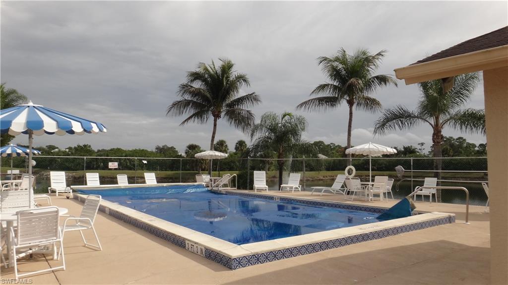 PALM LAKES - Residential