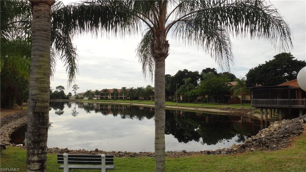 PALM LAKES - Residential