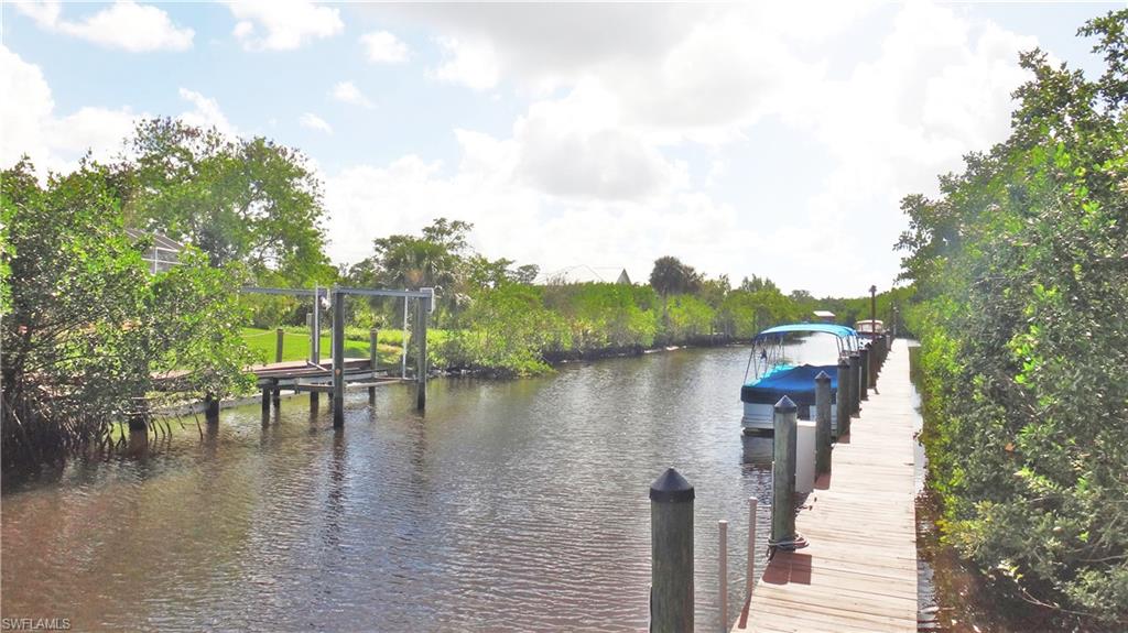 PALM LAKES - Residential