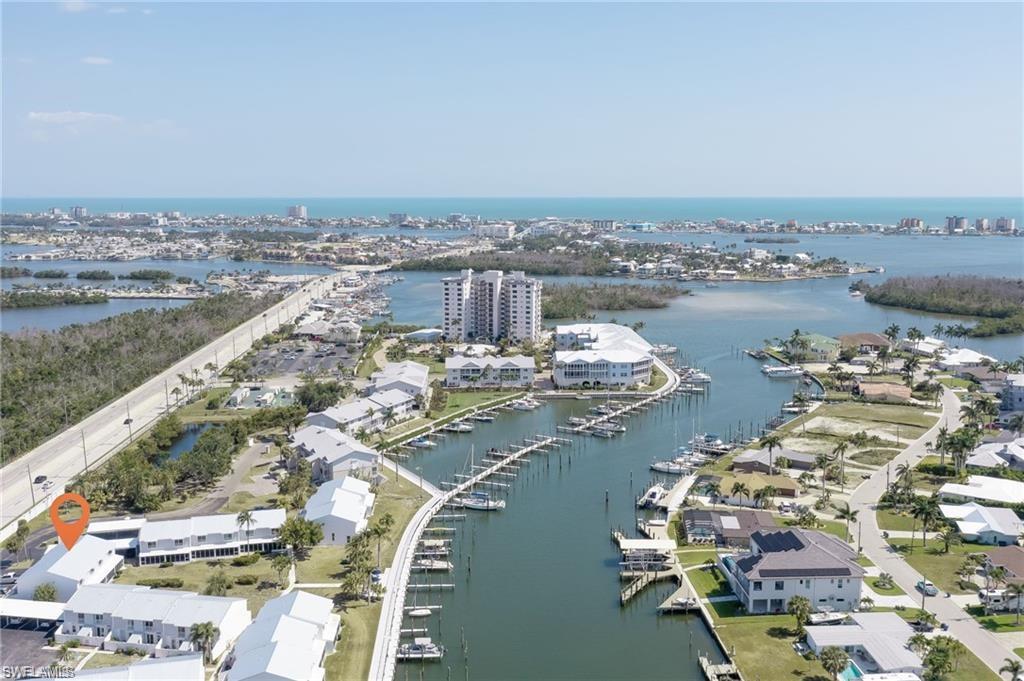 BOARDWALK CONDO - Residential