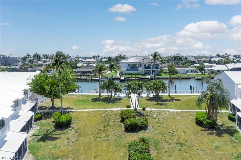 BOARDWALK CONDO - Residential