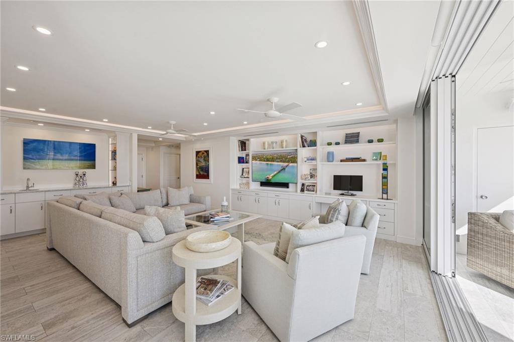 LA MER - Residential