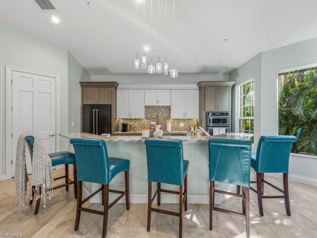 COLONADE - Residential