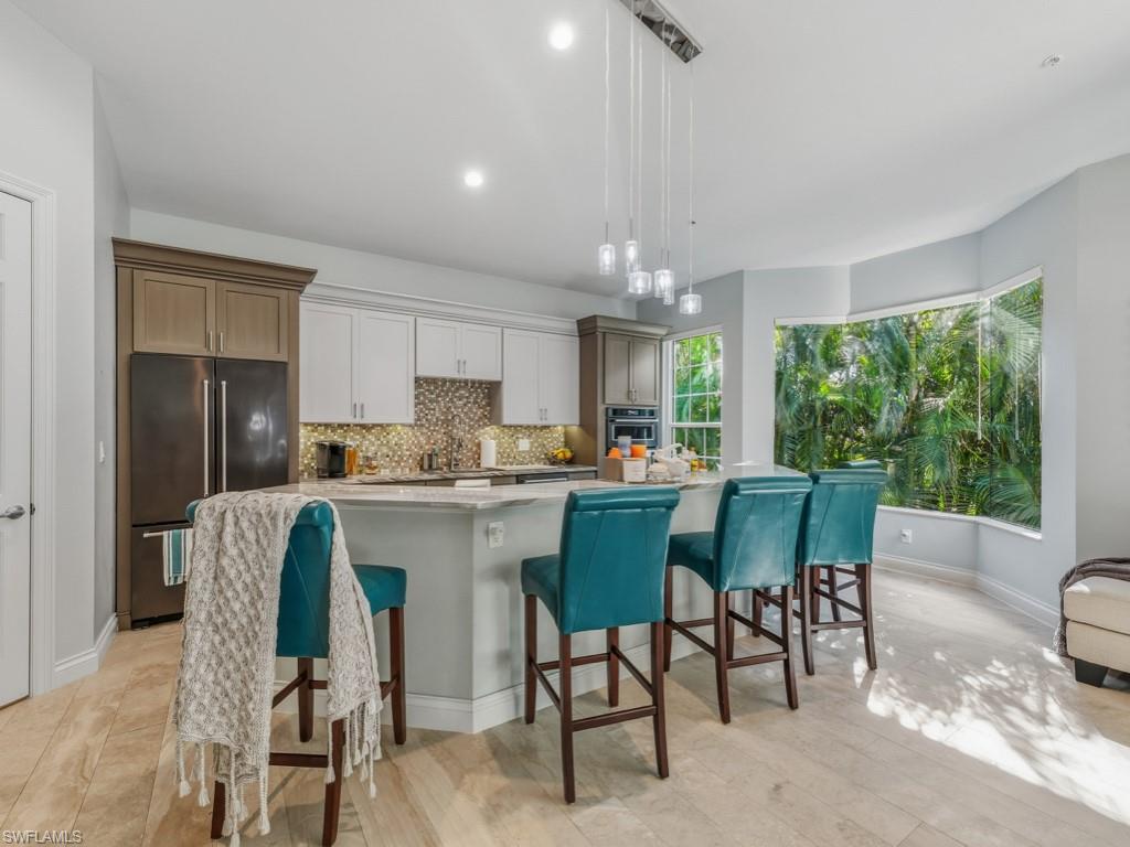 COLONADE - Residential