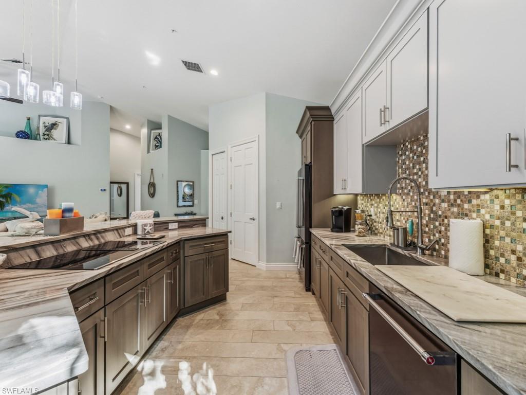 COLONADE - Residential