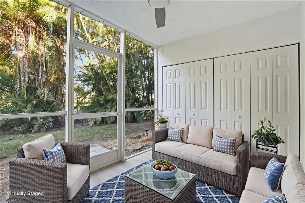 COUNTRY CLUB MANOR - Residential