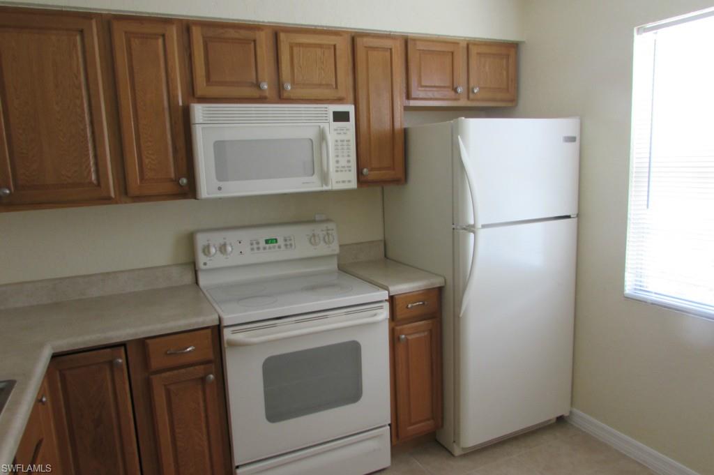 SOUTH POINTE VILLAS CONDO - Residential