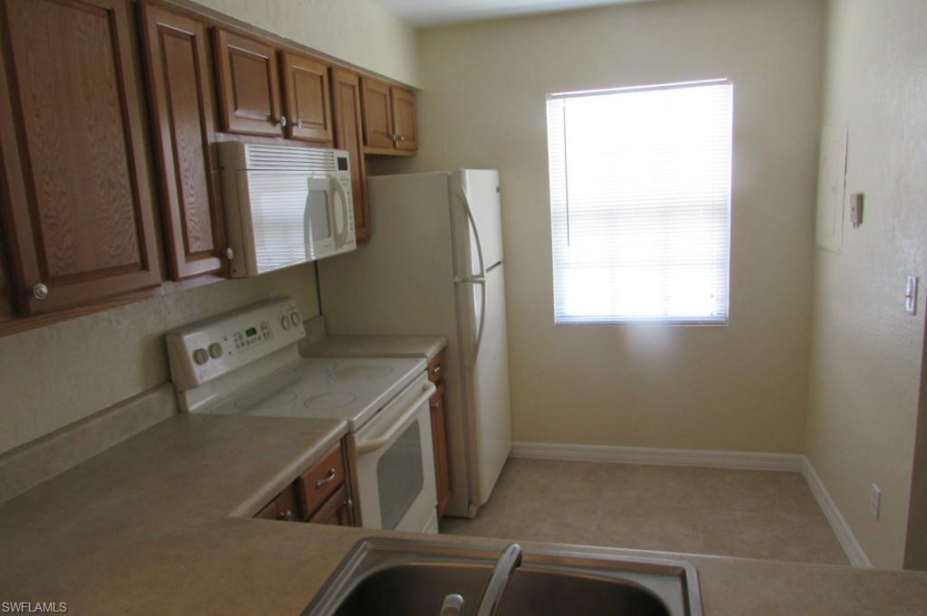 SOUTH POINTE VILLAS CONDO - Residential