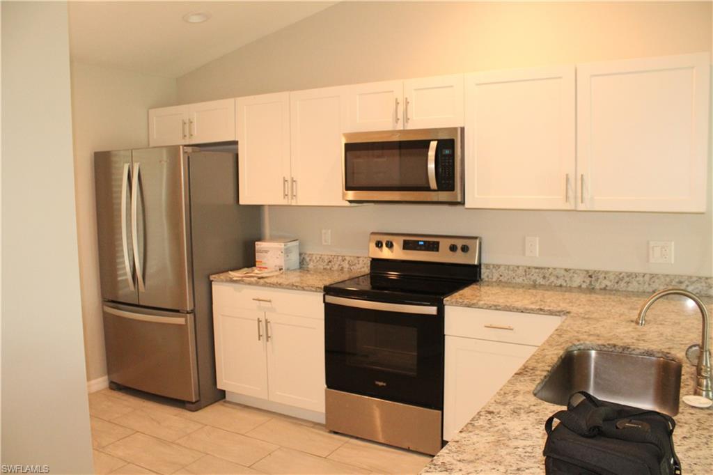 CAPE CORAL - Residential Lease