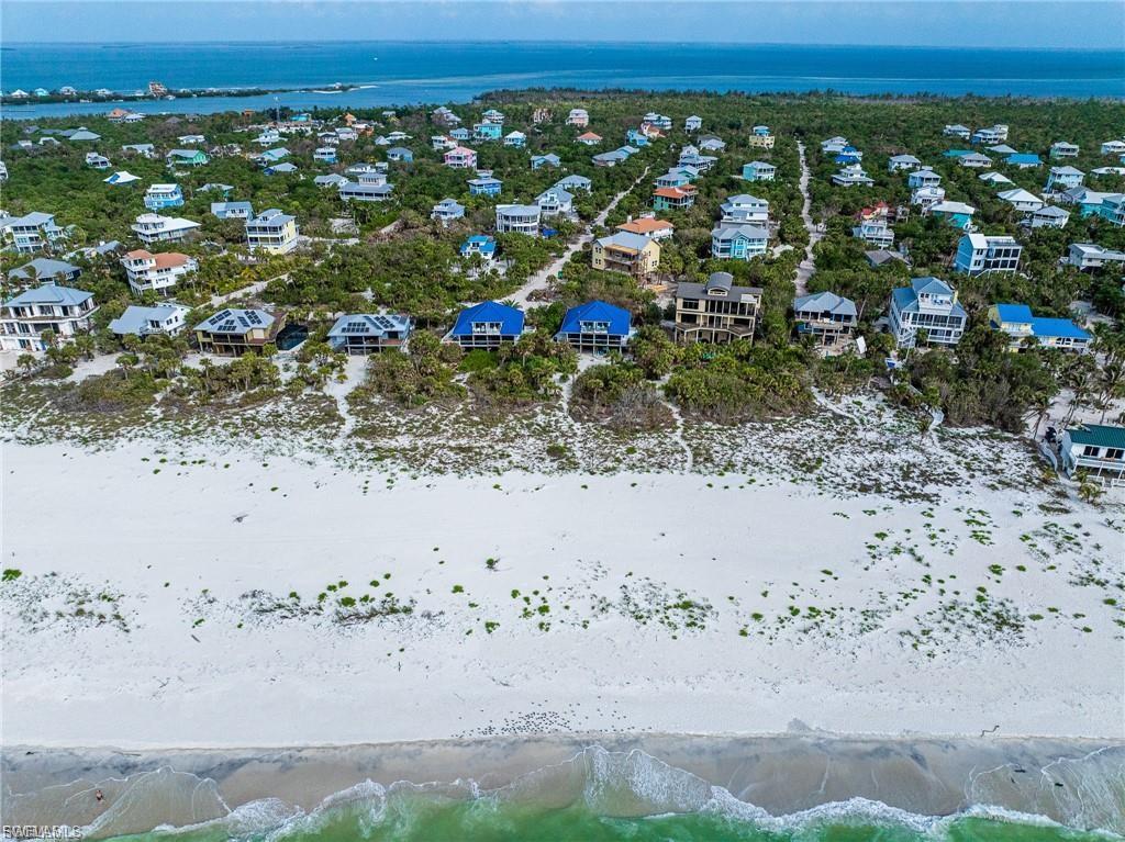 BEACH VILLAS OF UPPER CAPTIVA CONDOMINIUM - Residential