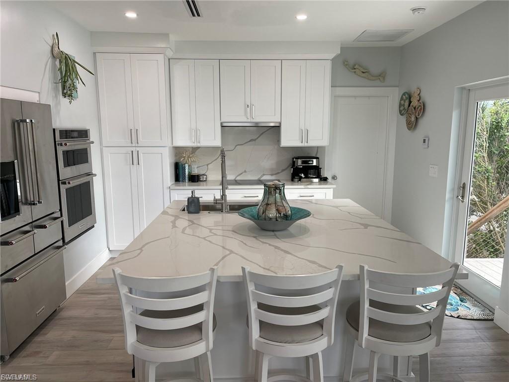 BEACH VILLAS OF UPPER CAPTIVA CONDOMINIUM - Residential