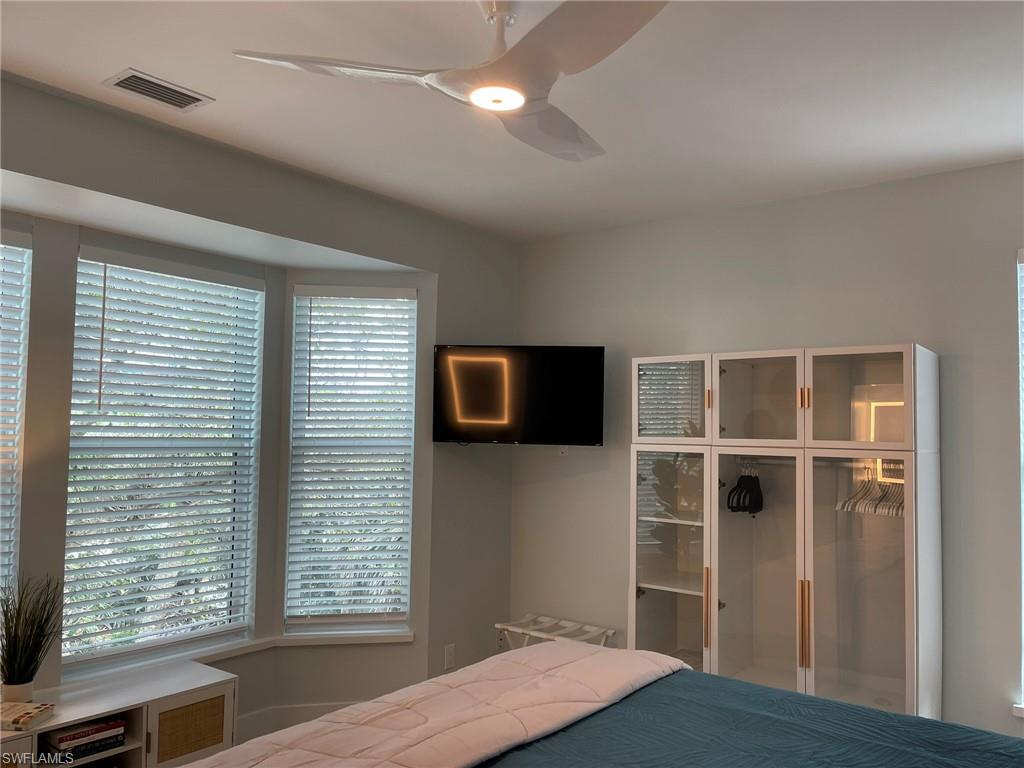 BEACH VILLAS OF UPPER CAPTIVA CONDOMINIUM - Residential