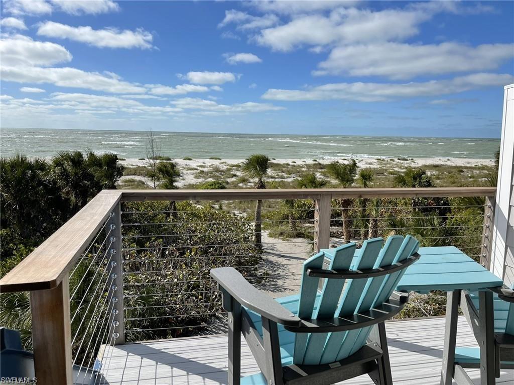 BEACH VILLAS OF UPPER CAPTIVA CONDOMINIUM - Residential