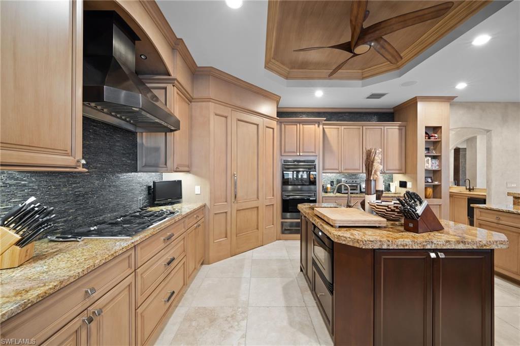 HARBOR CLUB - Residential