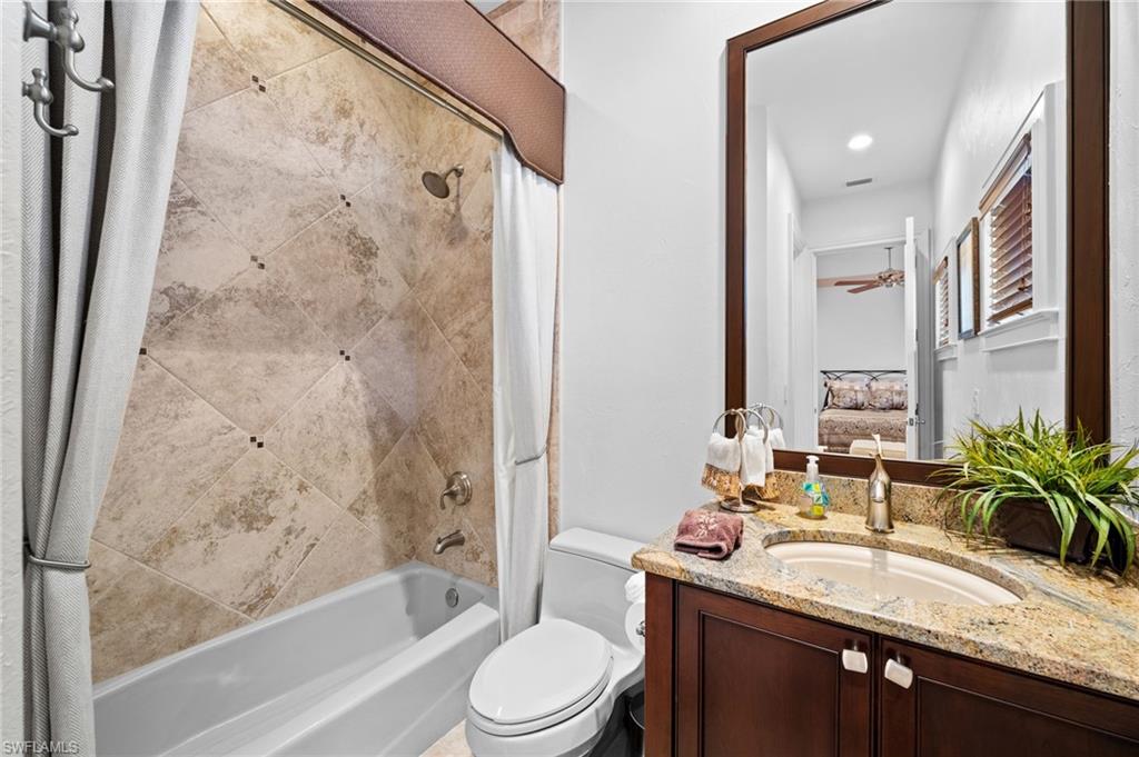 HARBOR CLUB - Residential