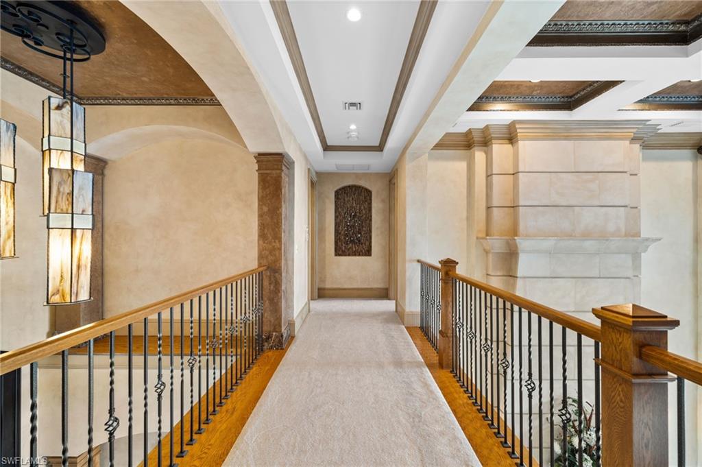 HARBOR CLUB - Residential