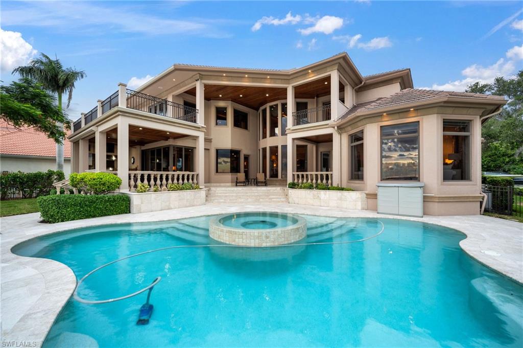 HARBOR CLUB - Residential