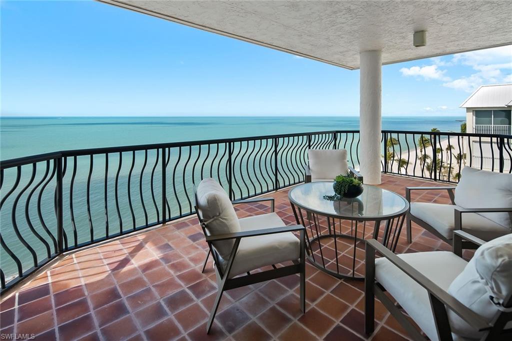 VIA DELFINO - Residential