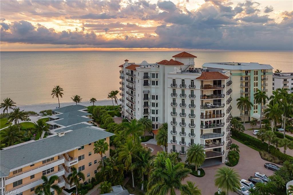 VIA DELFINO - Residential