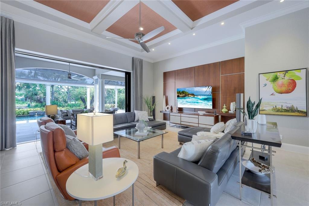 ISLA DEL SOL - Residential