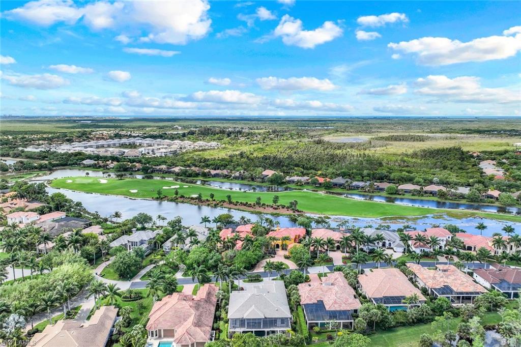 ISLA DEL SOL - Residential