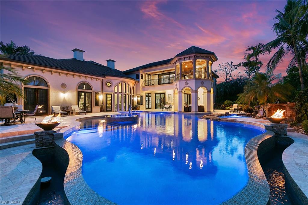 ESCADA AT TIBURON - Residential