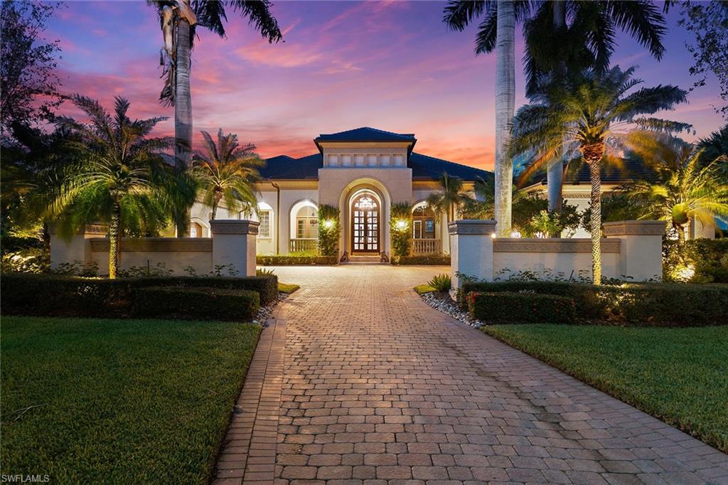 ESCADA AT TIBURON - Residential