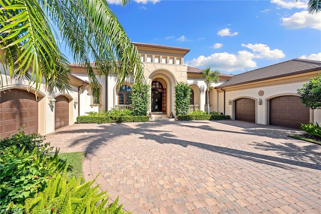 ESCADA AT TIBURON - Residential