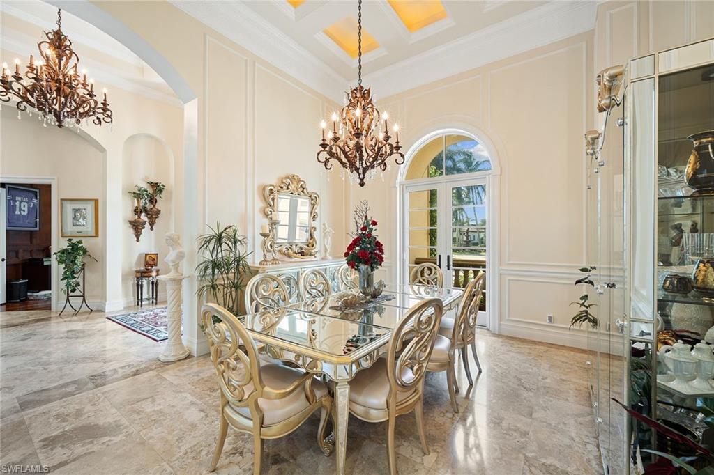 ESCADA AT TIBURON - Residential