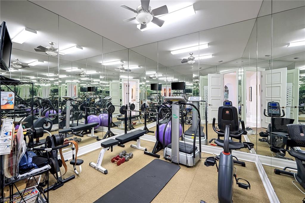 ESCADA AT TIBURON - Residential