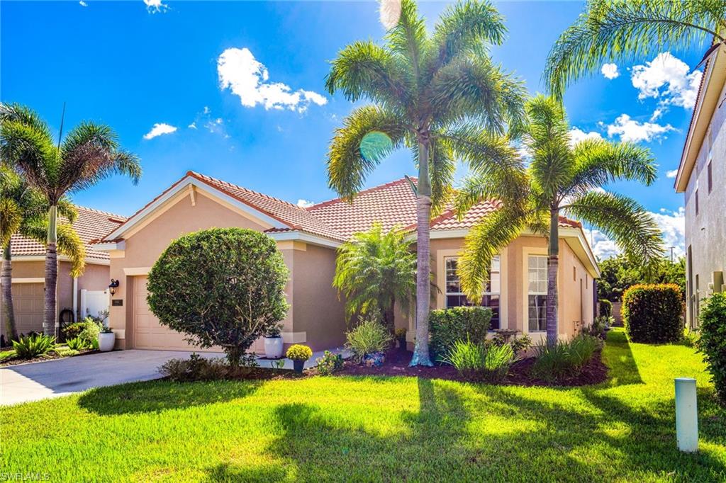 PROMENADE WEST - Residential